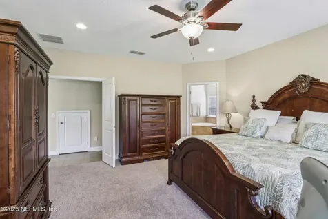 5000 Redford Manor Drive Jacksonville FL 32258