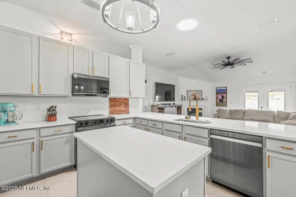 2484 Royal Pointe Drive Green Cove Springs FL 32043