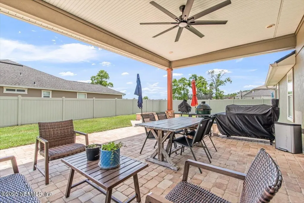 2484 Royal Pointe Drive Green Cove Springs FL 32043