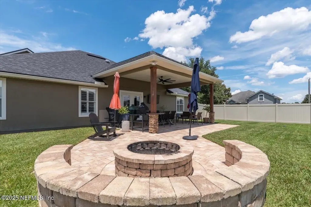 2484 Royal Pointe Drive Green Cove Springs FL 32043