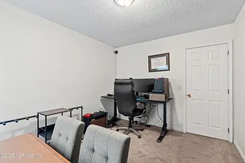8182 Loch Lomond Lane Jacksonville FL 32244
