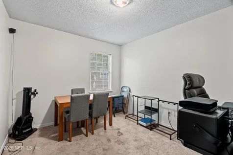 8182 Loch Lomond Lane Jacksonville FL 32244