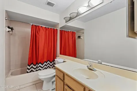 8182 Loch Lomond Lane Jacksonville FL 32244
