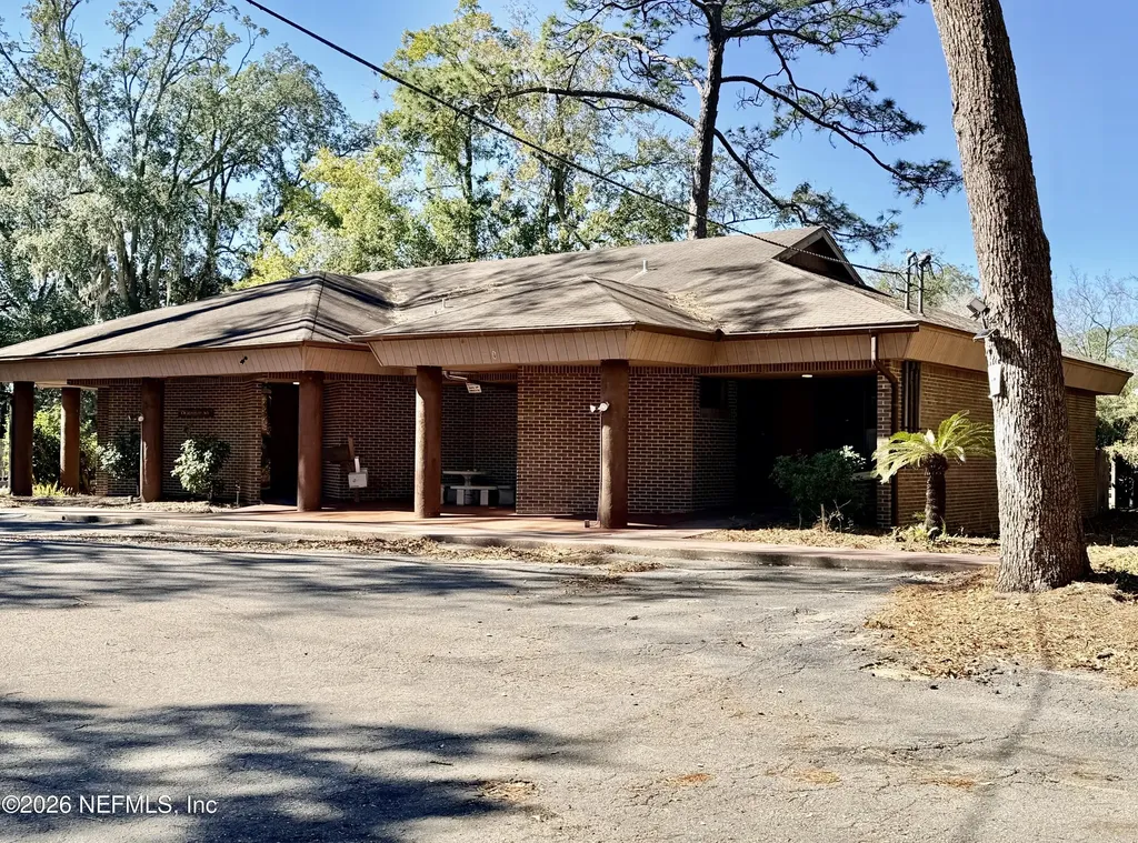 1906 Debarry Avenue Orange Park FL 32073