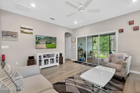 10381 Pavnes Creek Drive Jacksonville FL 32222