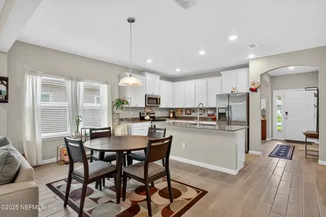 10381 Pavnes Creek Drive Jacksonville FL 32222