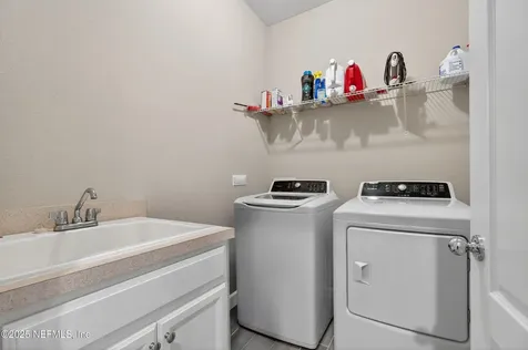 10381 Pavnes Creek Drive Jacksonville FL 32222