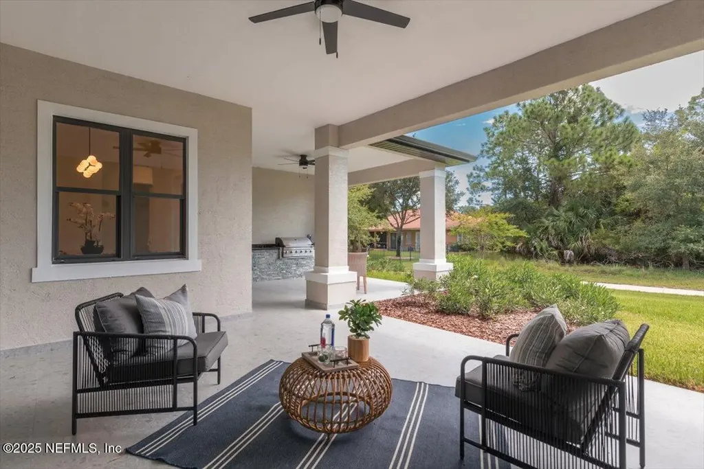 17 Old Oak Drive N Palm Coast FL 32137