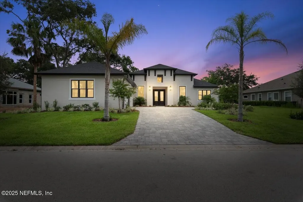 17 Old Oak Drive N Palm Coast FL 32137