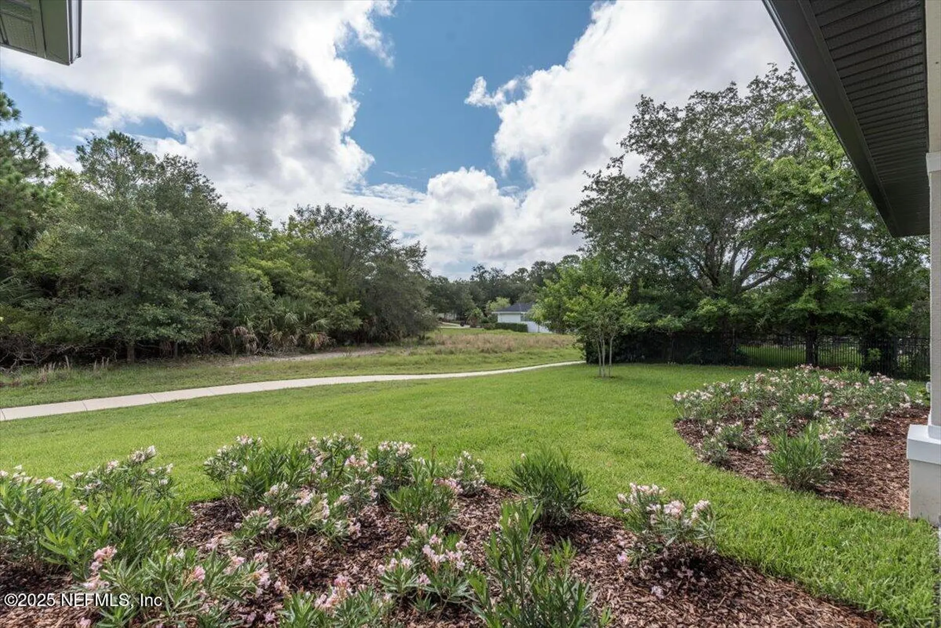 17 Old Oak Drive N Palm Coast FL 32137