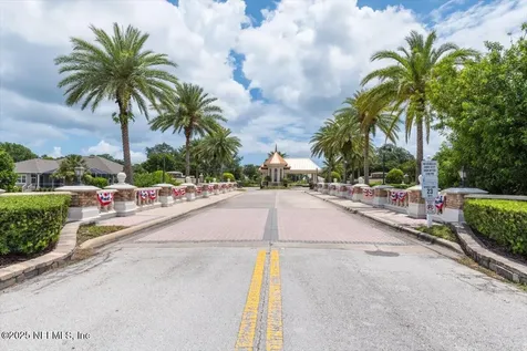 17 Old Oak Drive N Palm Coast FL 32137