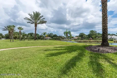 17 Old Oak Drive N Palm Coast FL 32137