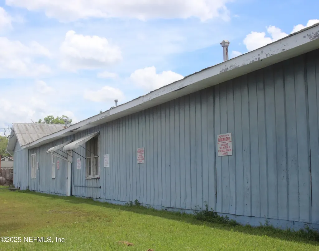 2960 Strickland Street Jacksonville FL 32254
