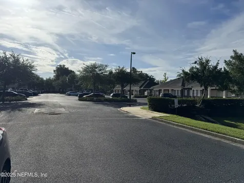 13453 N Main Street Jacksonville FL 32218