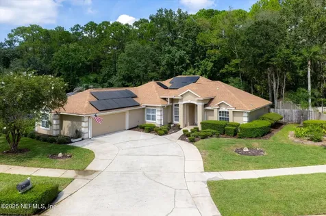 5221 Camelot Forest Drive Jacksonville FL 32258