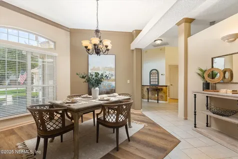 5221 Camelot Forest Drive Jacksonville FL 32258