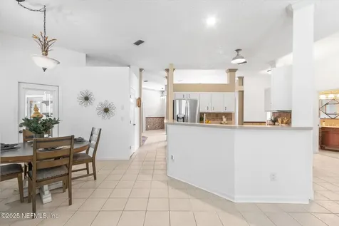 5221 Camelot Forest Drive Jacksonville FL 32258