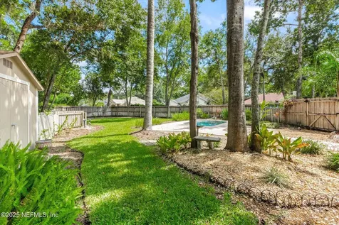 5221 Camelot Forest Drive Jacksonville FL 32258
