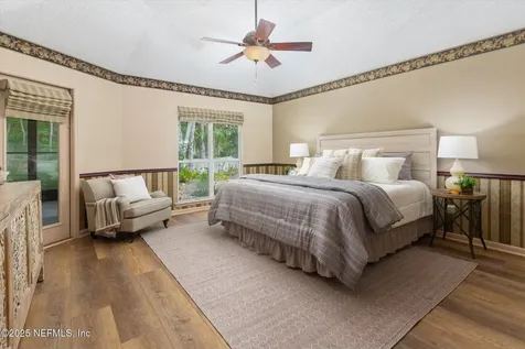 5221 Camelot Forest Drive Jacksonville FL 32258