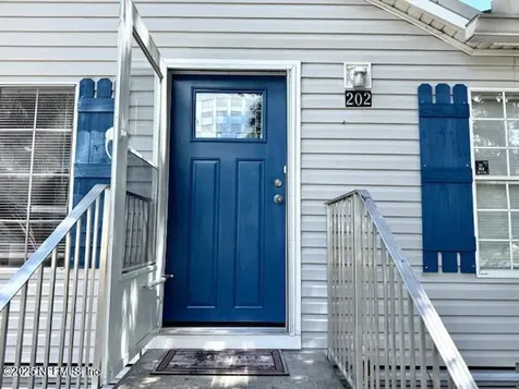 202 Ash Street Interlachen FL 32148