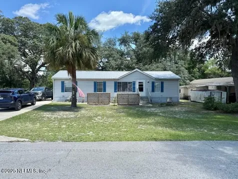 202 Ash Street Interlachen FL 32148