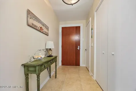 123 1st Street S Jacksonville Beach FL 32250