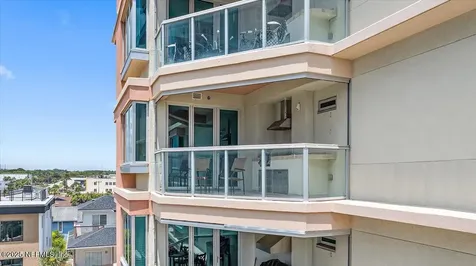 123 1st Street S Jacksonville Beach FL 32250