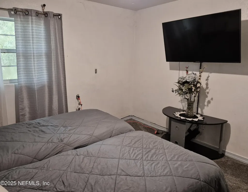 282 Byrd Road Crescent City FL 32112