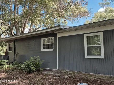 282 Byrd Road Crescent City FL 32112