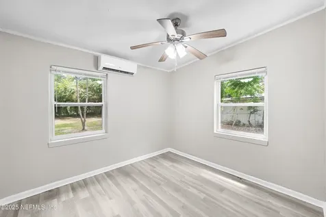 5635 Kimbrell Drive S Jacksonville FL 32210