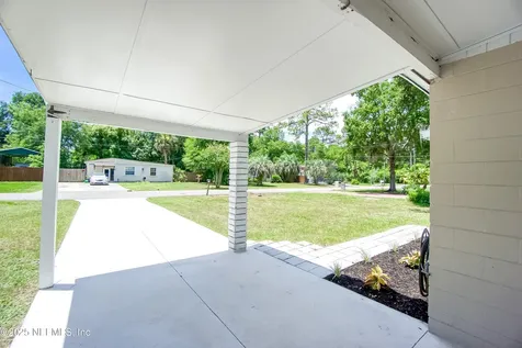 5635 Kimbrell Drive S Jacksonville FL 32210
