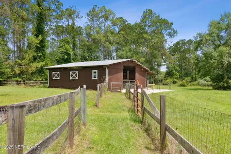 10382 Ford Road Bryceville FL 32009