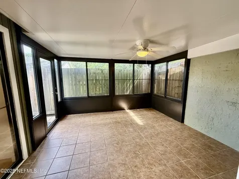 6657 Periwinkle Drive Jacksonville FL 32244