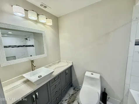 6657 Periwinkle Drive Jacksonville FL 32244
