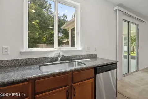 5102 Oak Bend Avenue Jacksonville FL 32257