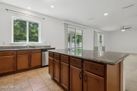 5102 Oak Bend Avenue Jacksonville FL 32257