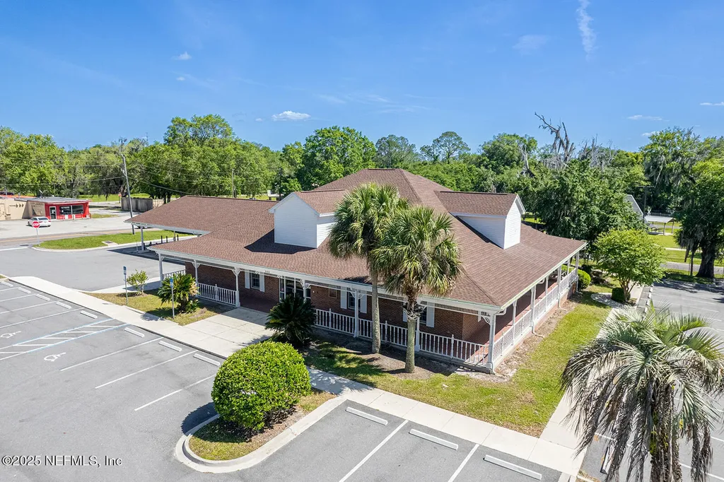 300 W Main Street Lake Butler FL 32054