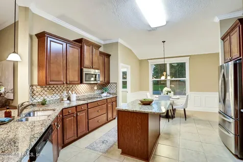 1960 Colonial Drive Green Cove Springs FL 32043