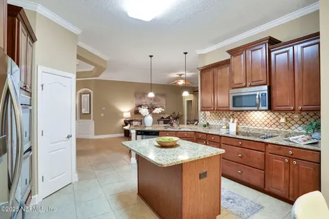 1960 Colonial Drive Green Cove Springs FL 32043