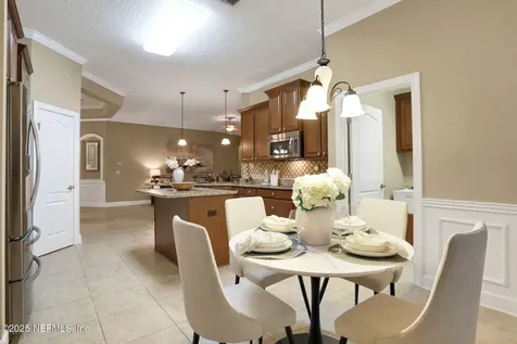 1960 Colonial Drive Green Cove Springs FL 32043