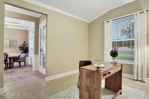 1960 Colonial Drive Green Cove Springs FL 32043