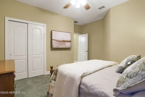 1960 Colonial Drive Green Cove Springs FL 32043