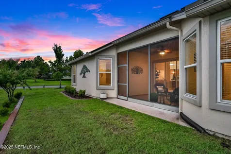 1960 Colonial Drive Green Cove Springs FL 32043