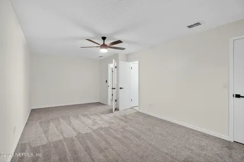 7679 Melissa Court N Jacksonville FL 32210