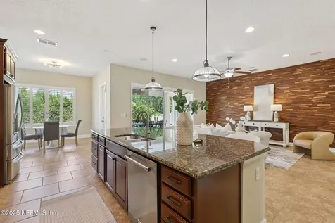 3677 Burnt Pine Drive Jacksonville FL 32224