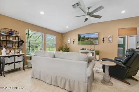 2742 Woodsdale Drive Middleburg FL 32068