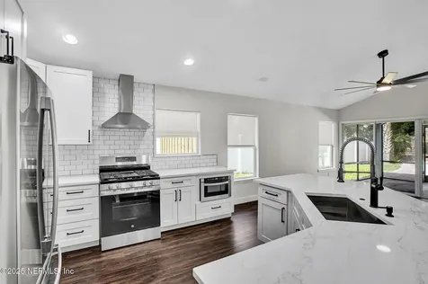 6511 Ginnie Springs Road Jacksonville FL 32258