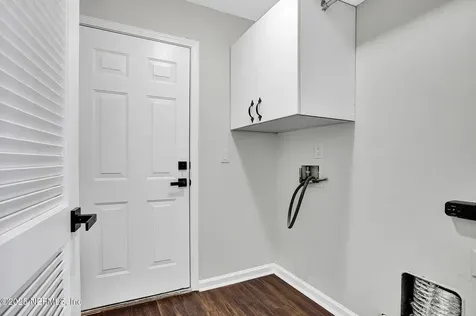 6511 Ginnie Springs Road Jacksonville FL 32258