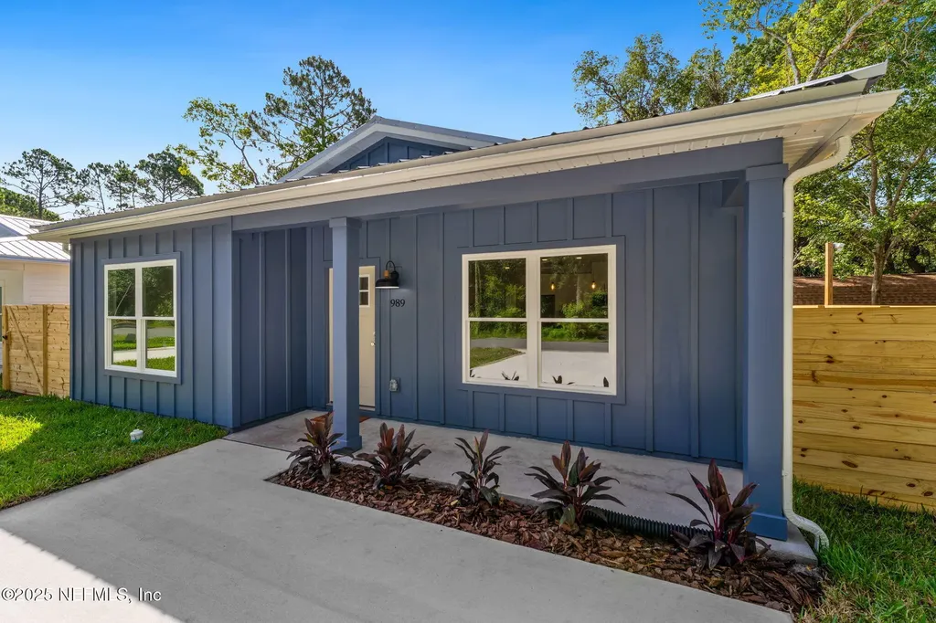 989 Butler Avenue St. Augustine FL 32084