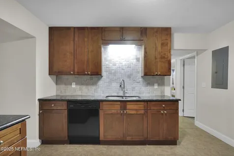 239 Glynlea Road Jacksonville FL 32216